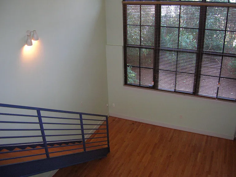 790 N Ave NE #106 — Photo 53