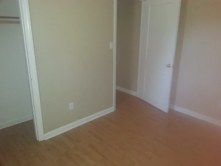 1001 Montgomery St — Photo 11