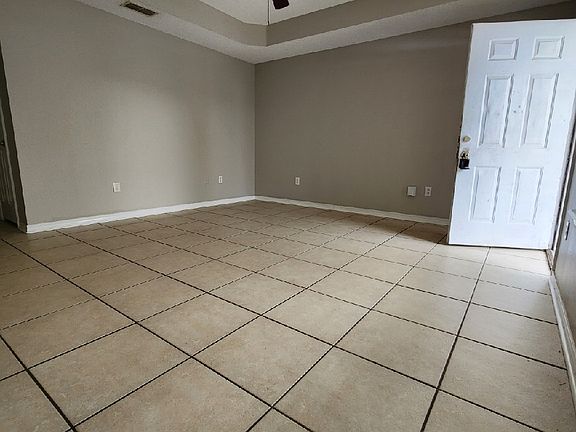 3rd image of 13364 Martin Ct