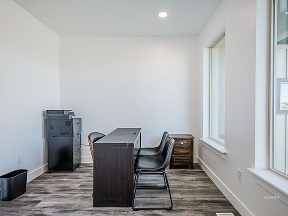 4th image of 5305 Marla Dr #5
