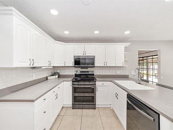 5th image of 80 NE 62ND STREET