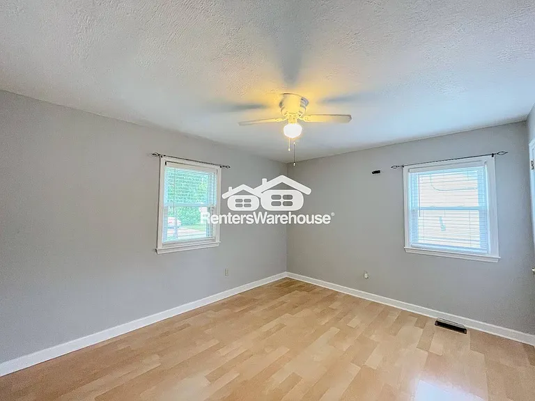 8455 Radnor Rd — Photo 20