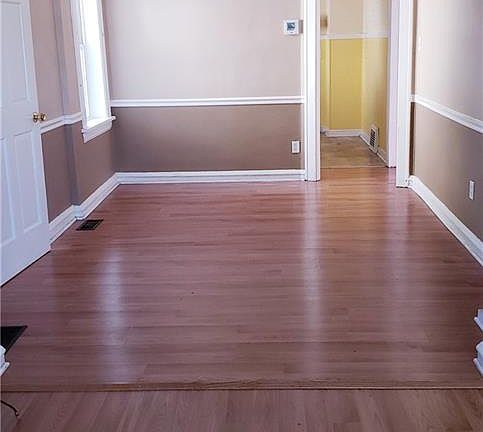5th image of 388 E 324th St