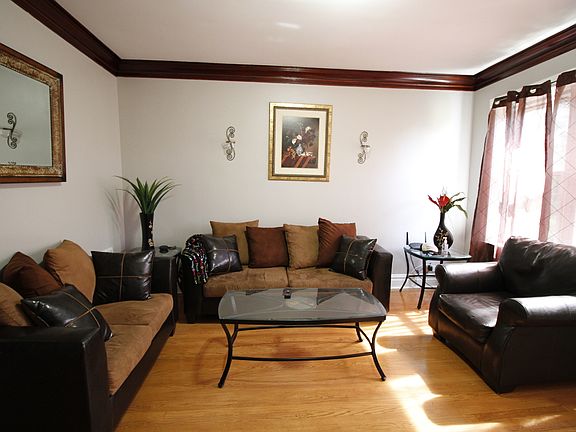 4th image of 5319 S Richmond St