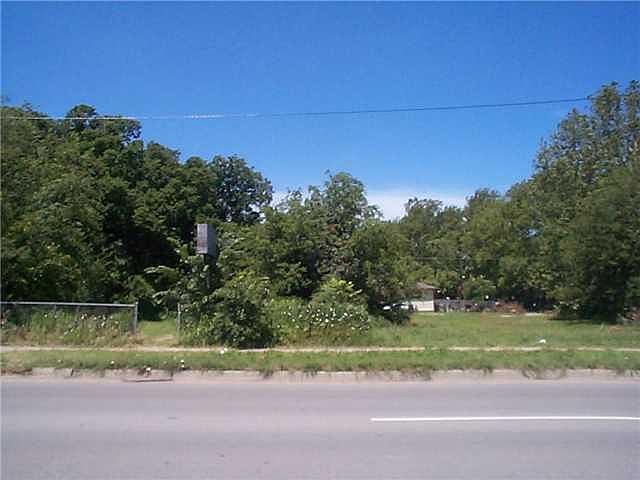 1st image of 4101 S Shields Blvd #1-5