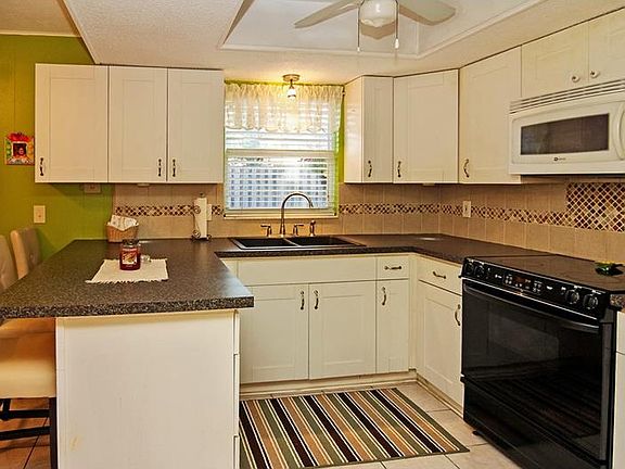 5th image of 205 Mindy Dr