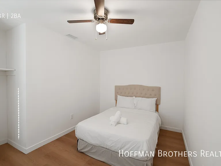 7441 Hazeltine Ave #104 — Photo 16