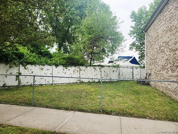 3rd image of 101 Longstreet Avenue