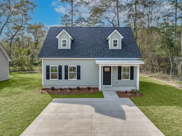 48 Susquehanna Trl, Crawfordville, FL 32327