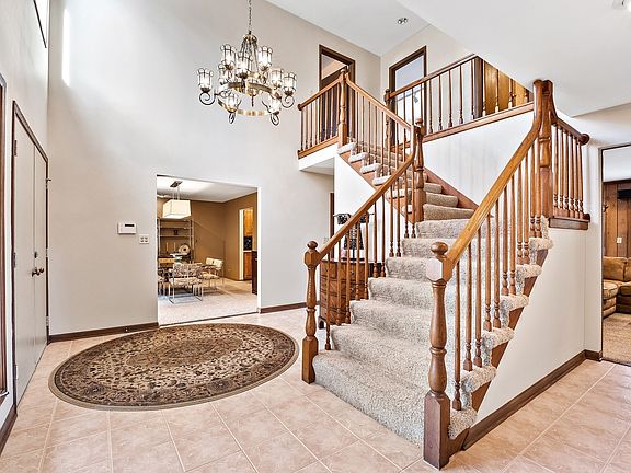 3rd image of 3063 Centennial Ln