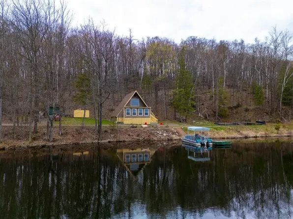 W1086 Tall Pine Trl, Gleason, WI 54435