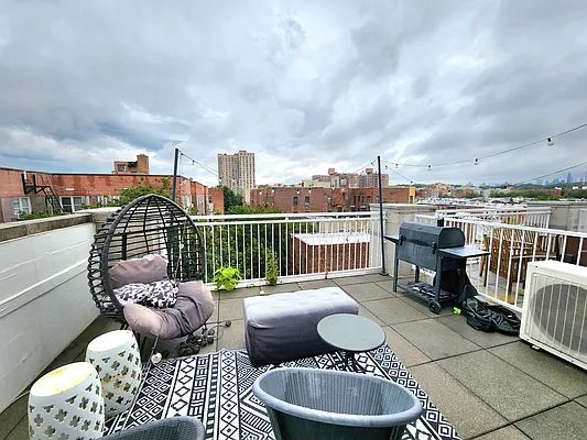 Rented by Rennit Inc. | media 7