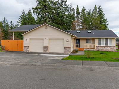 2360 SW Vista Park Dr, Oak Harbor, WA, 98277