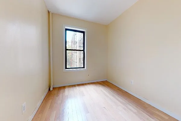 Rented by 346 Realty Group LLC | media 17