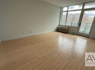 601 Ocean Pkwy #1, Brooklyn, NY 11218