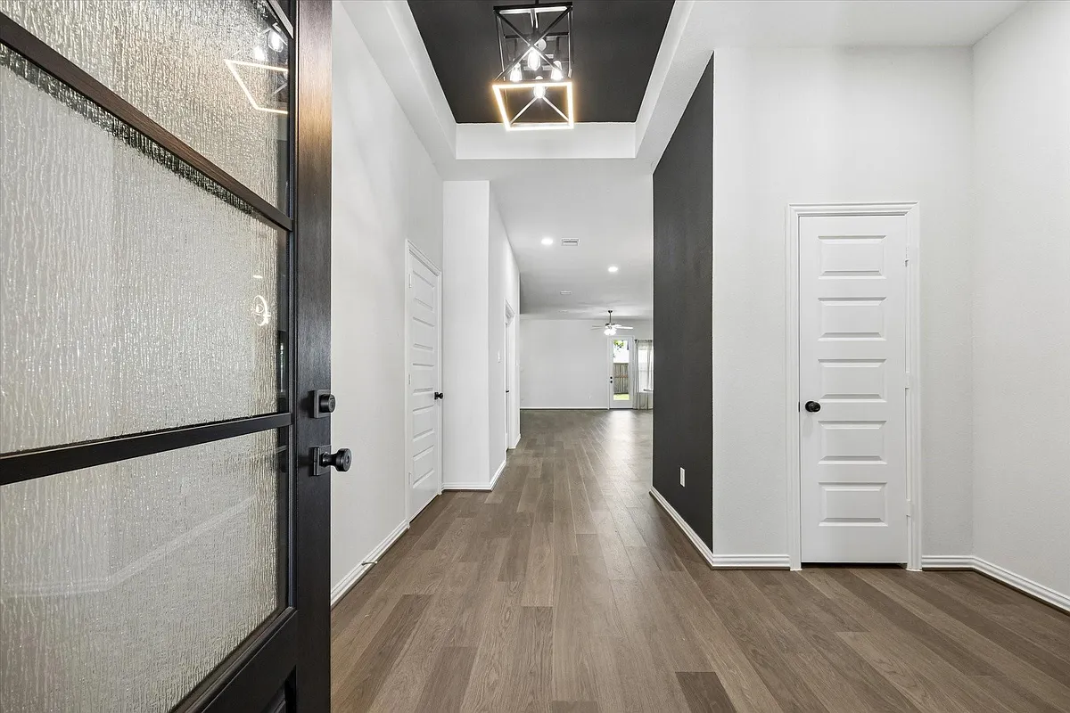 Building Photo - 21915 Pecan Buff Dr