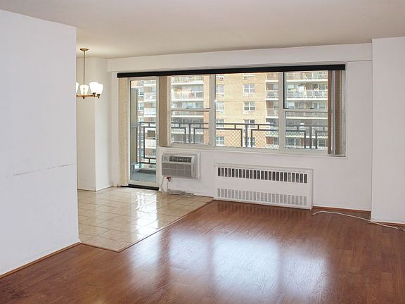 2nd image of 2940 W 5th St APT 18E