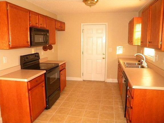 4th image of 108 Laney Dr