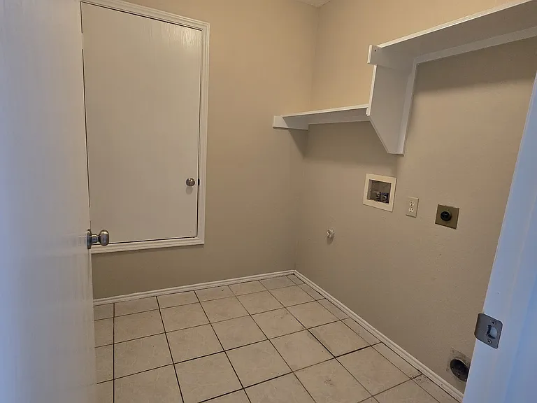 1108 Springcreek Dr — Photo 20
