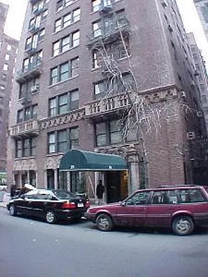 Sold by Douglas Elliman | media 15