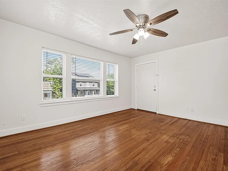 609 Cortlandt St #3 — Photo 6