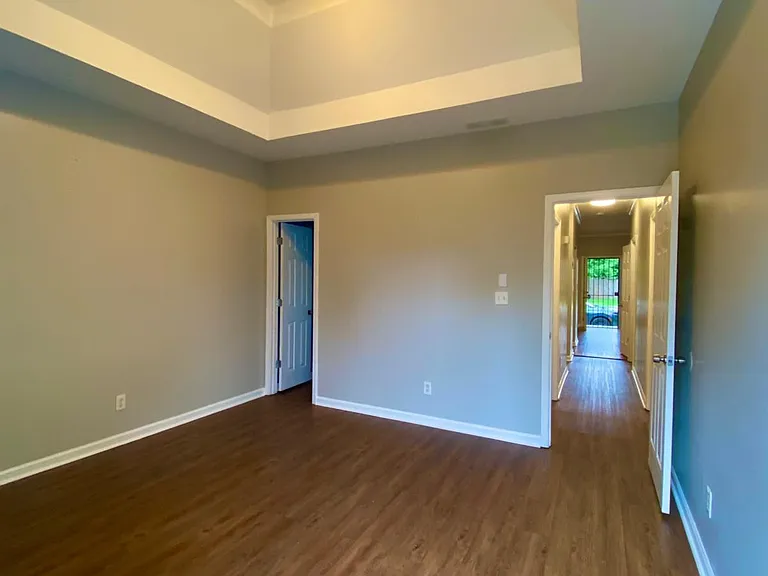 404 Bass St SW — Photo 13