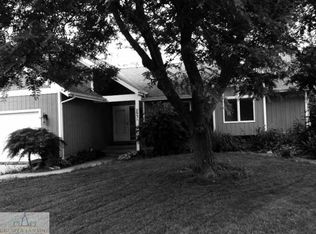 2931 Greenbriar Ave, Lansing, MI 48912