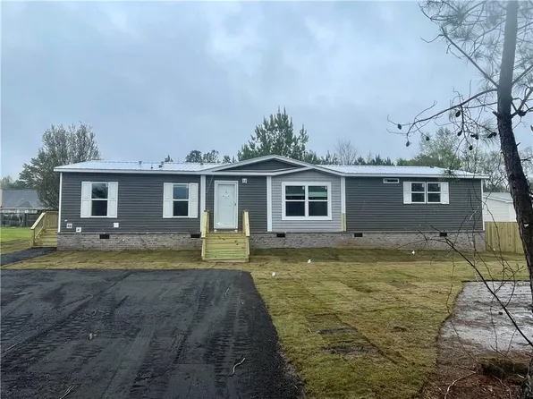 99 Lee Road 2166, Salem, AL 36874