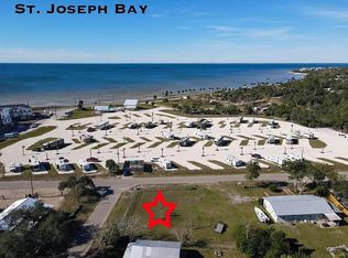 2418 Park Ave #5, Pt Saint Joe, FL 32456