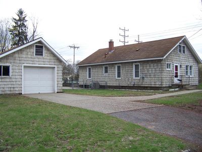 49 Ferry Blvd, South Glens Falls, NY, 12803