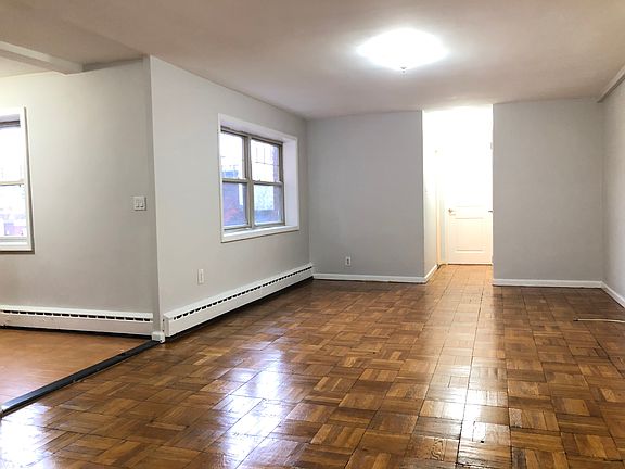 2nd image of 36 Duncan Ave #44E