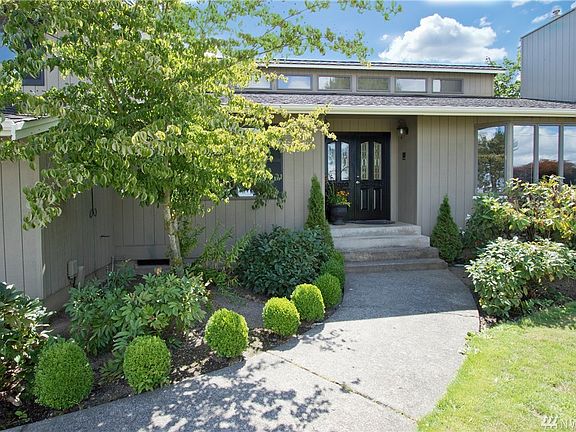 2nd image of 47230 235th Ave SE
