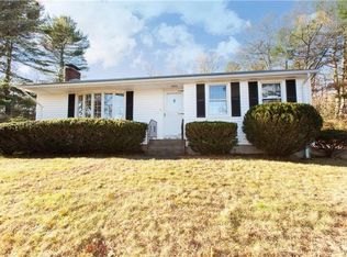 281 Log Rd, Smithfield, RI 02917