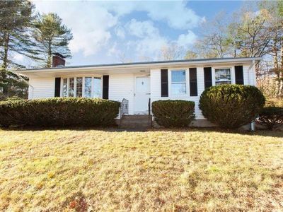 281 Log Rd, Smithfield, RI, 02917