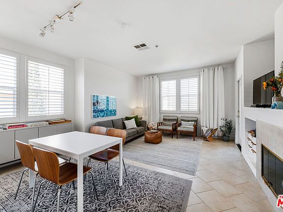3rd image of 13075 Pacific Promenade APT 420