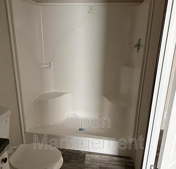 1400 Cleveland Rd #8 — Photo 11