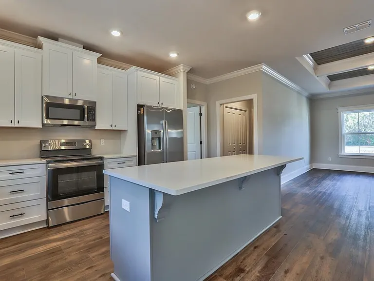 43 Sarlan Garden Dr — Photo 15