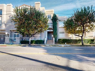 4630 Woodley Ave Unit 302, Encino, CA, 91436