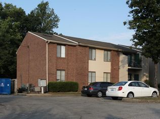 6012 Park Woods Rd, Crestwood, KY 40014