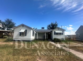 409 Margaret St, Carlsbad, NM 88220