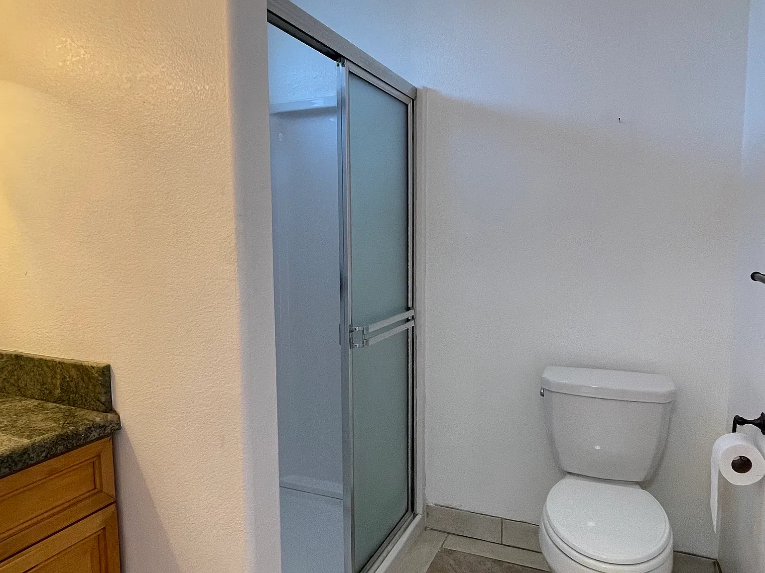 2 bed, 900 sqft, $2,500 — Photo 3