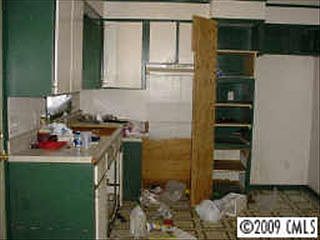 2nd image of 1601 Greenview Dr