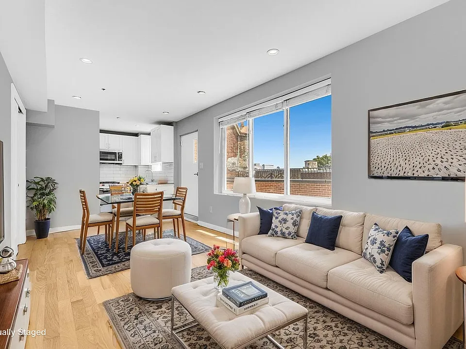 152 Ludlow St #7D