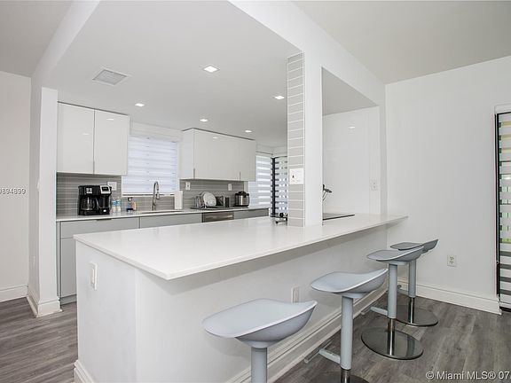 2nd image of 1281 SW 124th Ct #21-A