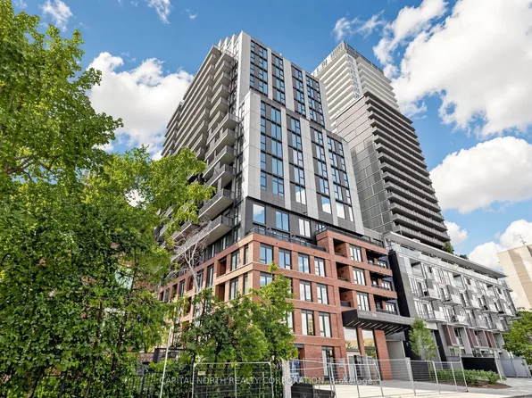 109 Erskine Ave, Toronto, ON
