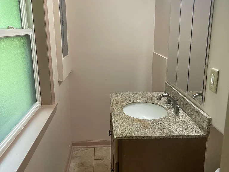 11667 Biscayne Dr — Photo 6