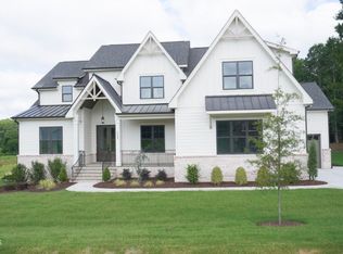2445 Rosslare Mews Ln, Wendell, NC 27591