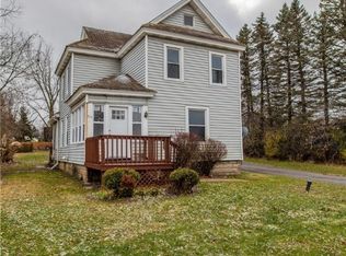 101 Erkenbeck Rd, East Syracuse, NY 13057