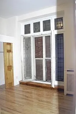 Rented by Bond New York | media 38