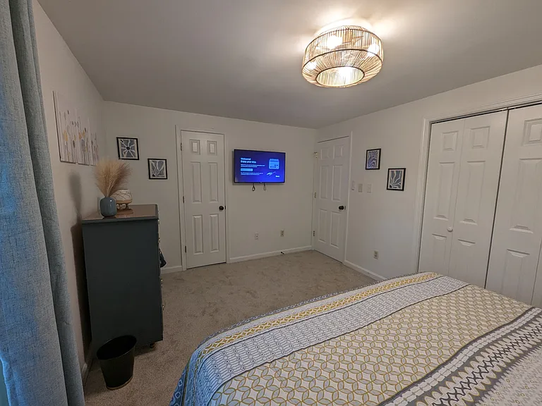 116 Abbott Ln — Photo 13